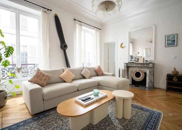 Guestready - A Classic Touch Of Parisian Glamour * Paříž